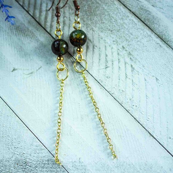 Emerald Green Agate Bead Dangle Earrings with Gold Chain - Picture 6 of 12